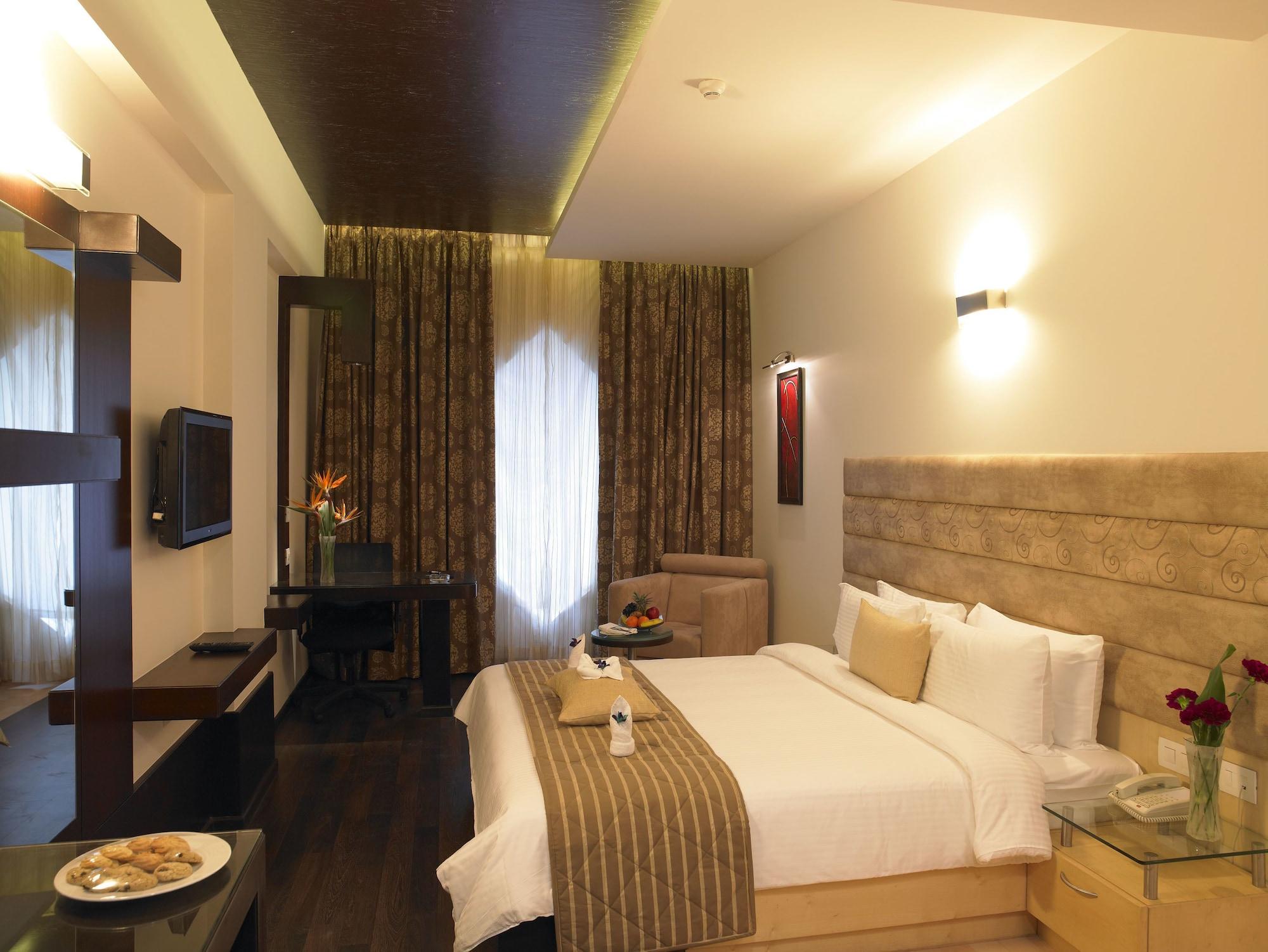 Blu Petal - A Business Hotel Bangalore Ngoại thất bức ảnh