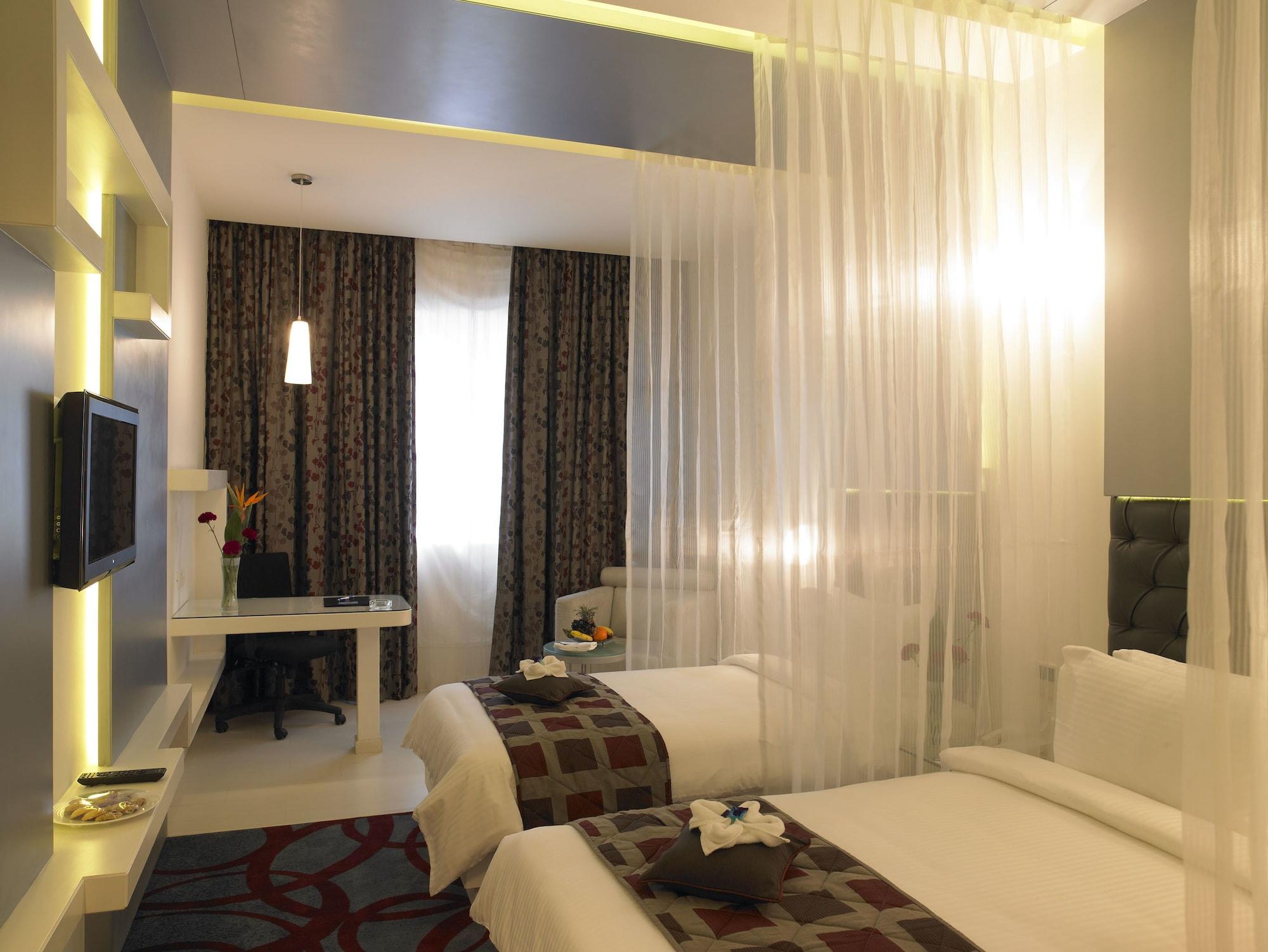 Blu Petal - A Business Hotel Bangalore Ngoại thất bức ảnh