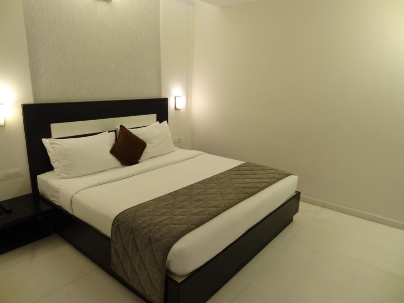 Blu Petal - A Business Hotel Bangalore Ngoại thất bức ảnh