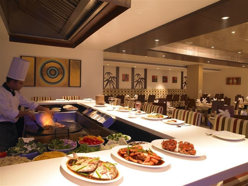 Blu Petal - A Business Hotel Bangalore Ngoại thất bức ảnh